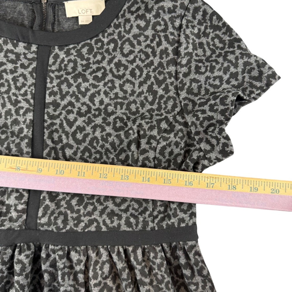 Ann Taylor LOFT Grey Black Leopard Print Short Sleeve Shift‎ Dress Size 8M - Picture 4 of 6